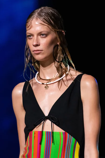 Look 20